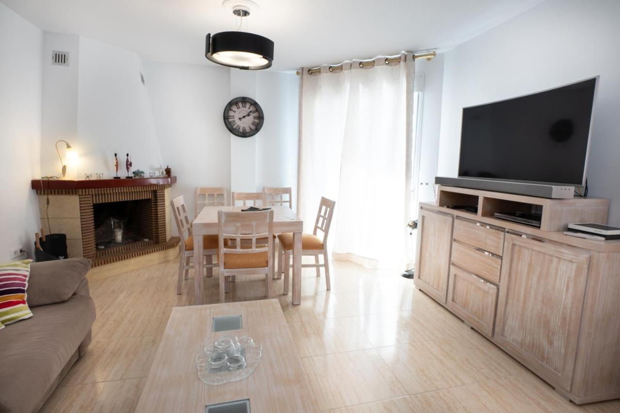 Marina Bella 1F Menyber Apartment Нерха Екстериор снимка