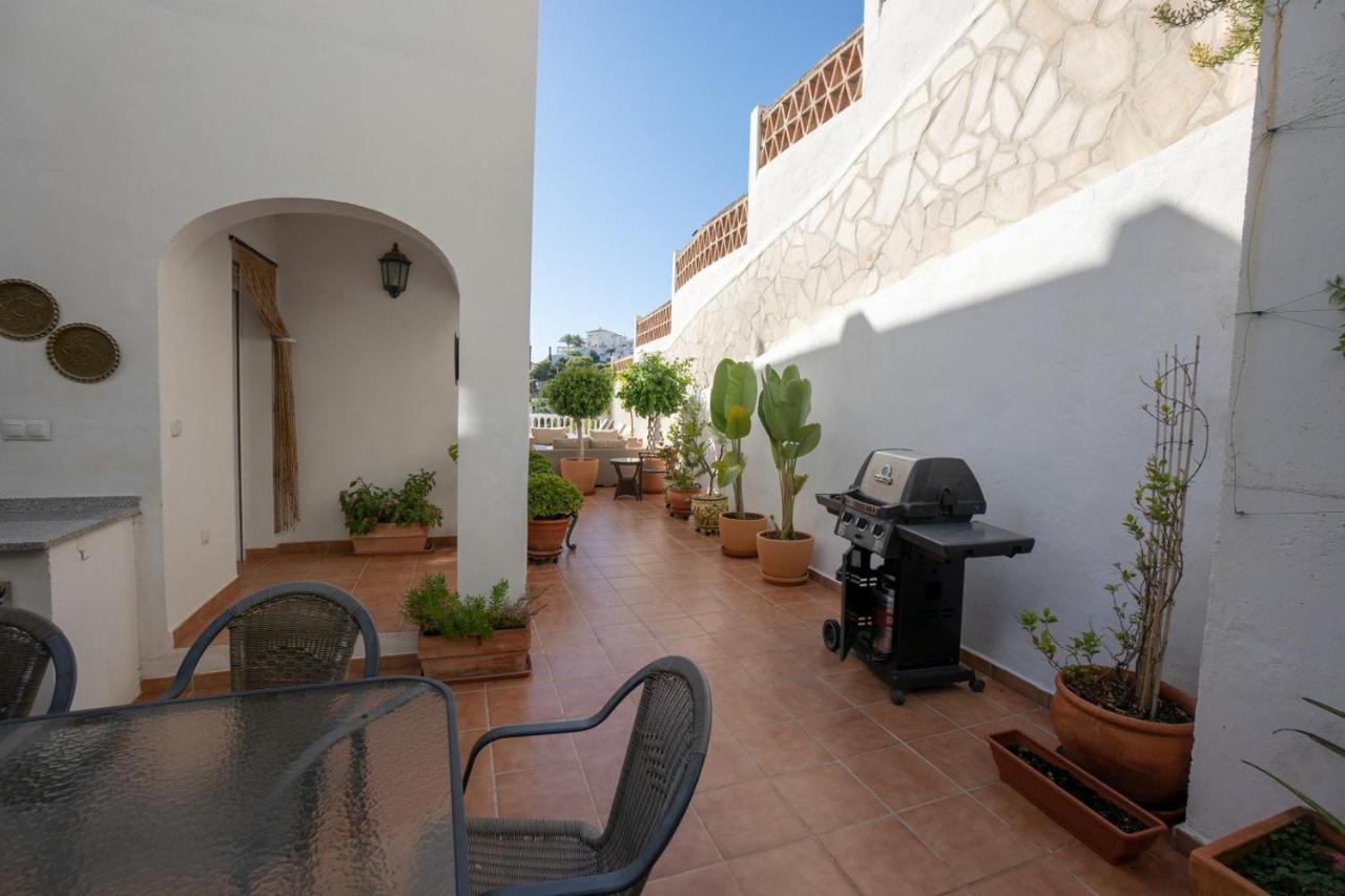 Marina Bella 1F Menyber Apartment Нерха Екстериор снимка